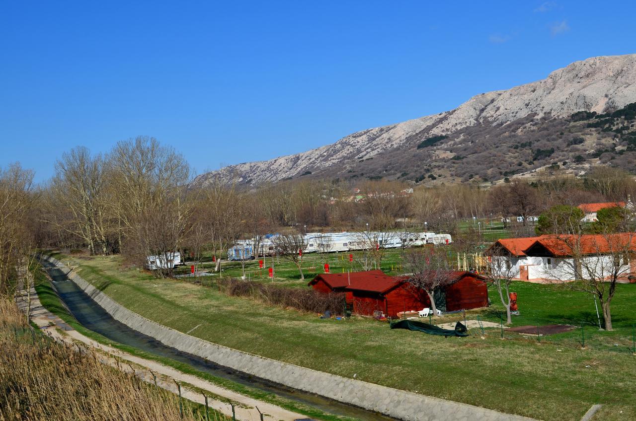 Apartments Mare I Башка Екстер'єр фото